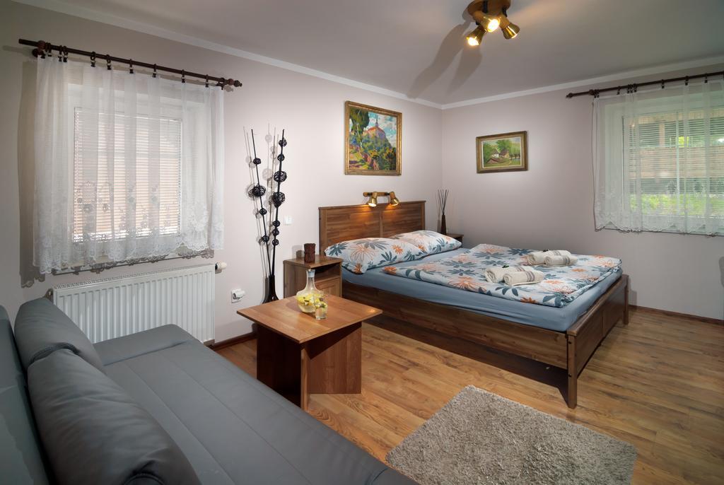 Pension Luky Špindlerŭv Mlýn Kamer foto
